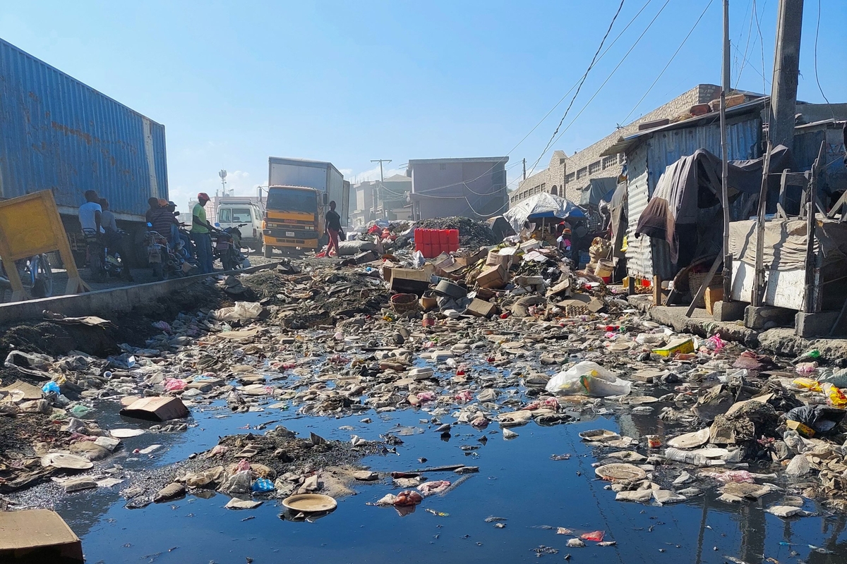 haiti-20231128_caphaitien_marchepontneuf_1.jpg